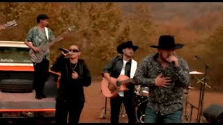 Yahritza y Su Esencia ft Grupo Frontera  Fragil Letra amp English lyrics [upl. by Gathard]