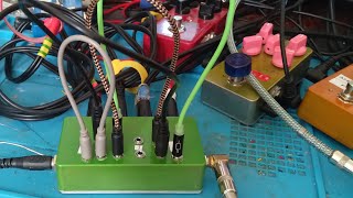 Effects pedal patchbay build [upl. by Presley145]