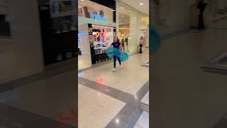 Marcela Jardim Pegou a boia no meio do shopping  shortsviral [upl. by Sublett824]