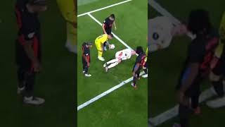 GRAVE LESIÓN DE TER STEGEN PALO PARA EL FC BARCELONA terstegen fcbarcelona futbol lesion fcb [upl. by Ecile]