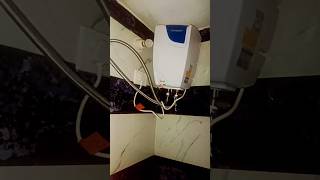 instant geyser installtechnicial geyser viralvideo acservice [upl. by Batory632]