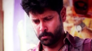 Chiyaan Vikrams entry  Saamy Tamil Movie Part 1 [upl. by Hamaso807]