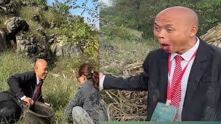 Director Wang Secretary Chens hilarious video tour of the countryside [upl. by Oimetra503]