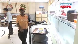 Dasher An AIPowered Robot Delivers Orders At Haldirams Restaurant In Surat Gujarat [upl. by Eecats]