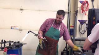 Oxyacetylene torch heating 101 [upl. by Loris]