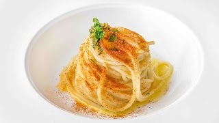 Spaghetti aglio olio e peperoncino di Alessandro Negrini  Il Luogo di Aimo e Nadia [upl. by Luzader685]