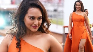 Sonakshi Sinha RED VELVET Gown At Lakme Fashion Week  Bollywood Rewind [upl. by Whit664]