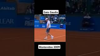 Gato Gaudio en Montevideo 2009 legion atp tenis tennis [upl. by Woodward198]