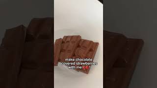 make chocolate covered strawberries with me🍫🍓 fyp tiktok strawberries aesthetic [upl. by Acimak]