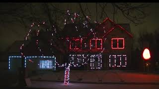 Up On The Housetop  2022 Synchronized Christmas Lights [upl. by Akimyt]