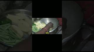 বাঙালির মাছের ঝোল  মাছের ঝোল recipe shorts viral video trending banglarecipes shortsvideos [upl. by Ulland286]