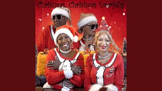 Christmas Christmas Everyday Karaoke w Les Femmes Fatales [upl. by Ocana721]