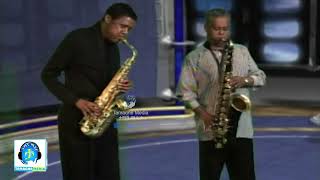 ቴዲ ምትኩ እና ታማኝ በየነ ሳክስፎን ሲጫዎቱ  playing saxophone Tedy Mitiku amp Tamagne Beyene  Tamagne Show [upl. by Adnesor680]