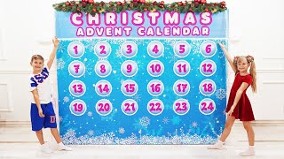 Diana and Romas Epic Christmas Challenge  Advent Calendar Unboxing [upl. by Evot]