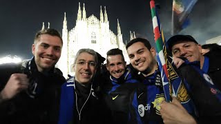 La festa degli interisti in piazza Duomoil pullman dei Campioni dItalia e il saluto dei giocatori [upl. by Ydwor]