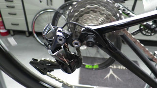 Shimano DuraAce 9150  Shifting From The Hoods [upl. by Stoat]