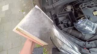 Air filter change VauxhallOpel Meriva B [upl. by Lavella62]