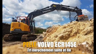 Pelle à chenille Volvo ECR145E Tri enrochement suite 2 [upl. by Eizeerb]