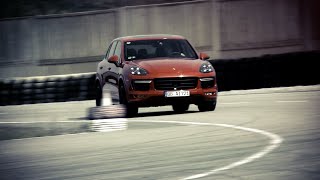 Porsche Cayenne GTS auf der Rennstrecke [upl. by Desmond911]