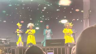 Dato’ Sri Siti Nurhaliza  Sirih PinangTari Tualang TigaTari Silat Melayu Merdeka Selangor [upl. by Eetnod365]