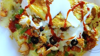 pizza omlait recipe  quick breakfast recipe  leftover chicken se bnanay walay omlait ki recipe 😋 👌 [upl. by Tartaglia]