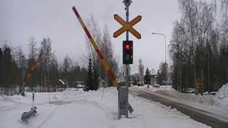 Finnish regional train H 745 passed Särkisalmi 1 level crossing [upl. by Procter]