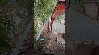 Excavator man uses 2 bucket  shorts youtubeshorts automobile facts [upl. by Keever429]