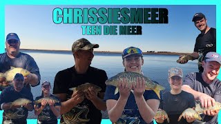 Long Weekend Fishing at Chrissies Meer  Teen die Meer Adventure with Friends [upl. by Hailat507]