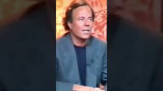 Julio Iglesias no es amor ni es amar [upl. by Read867]