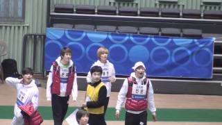 110124 설특집 육상대회 태민 50m [upl. by Ecniv]