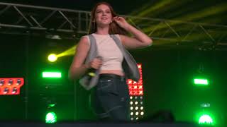 Lotte De Clerck  Slapeloosheid Susan amp Freek cover  LIVE Ledefeest [upl. by Neelyt]