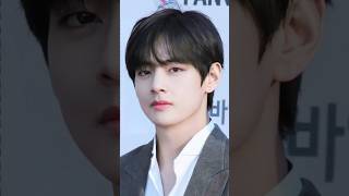 BTS’ V surprised with ‘so many people and messages’ after joining fan group chat [upl. by Burris299]