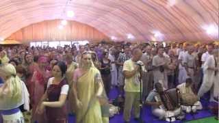 HH Gopal Krishna Goswami Moscow 05082012 Kirtan [upl. by Jacoby]