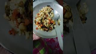 Chirer Polao For Lunch Les Oil cookedfood youtubeshort subscribe subscribers subscribemychannel [upl. by Ylenats88]