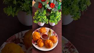 Vada Pav recipe ytshorts recipe shortsvideo easyrecipe [upl. by Akcimehs997]