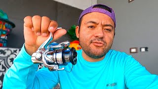 UNBOXING SHIMANO STRADIC 2500 HG [upl. by Enitsenre854]