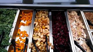 65 Salad bar в магазине Whole Foods [upl. by Ennayhc267]