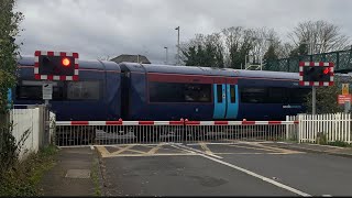 Snodland level crossing  Medway Kent [upl. by Aleetha104]