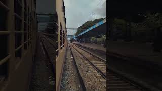 Baras Baras Kali ghata barse 🌫️🌨️🌧️trending safar travel traintravel railway barish viral [upl. by Sidras451]