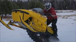 SKI DOO MXZ 670 wheelies [upl. by Morena]