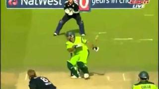 Abdul Razzaqs Best in 2010 T20s ODIs vs England South Africa 2fuanmediablogspotcommp4 [upl. by Alo500]