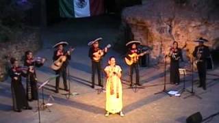 Abrazame  Mariachi Sol y Luna amp Carolina de Holanda [upl. by Fulvi384]