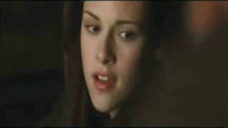 Film Master Reviews Twilight New Moon [upl. by Mauralia963]