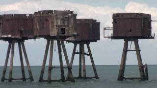 MV Balmoral passes abandoned offshore WWII Anti Aircraft forts off Herne Bay 220710 HD [upl. by Ardnu559]