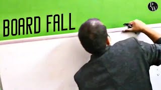 Alakh Pandey Board Fall During CLASS  Struggle to SUCCESS  Physics wallah  Behind The scene [upl. by Kiehl]