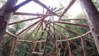 off grid Roundhouse build part4 Reciprocal frame roof [upl. by Notgnirra680]