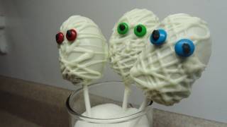 Halloween Cake Pops notsoscary mummies [upl. by Ahsyat]