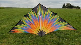 Delta Kite Fireworks HQ 4m  Dancing Kite man [upl. by Frederigo]