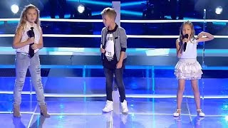 Tra te e il mare  Laura Pausini  Valentina  The Voice Kids France 2017  Blind Audition [upl. by Bilat]