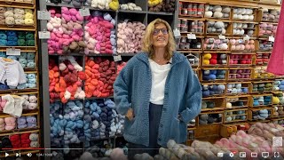 Unsere neue StrickJackeCardigan Buddy gestrickt aus MerinoBoucléwolle [upl. by Yxel202]